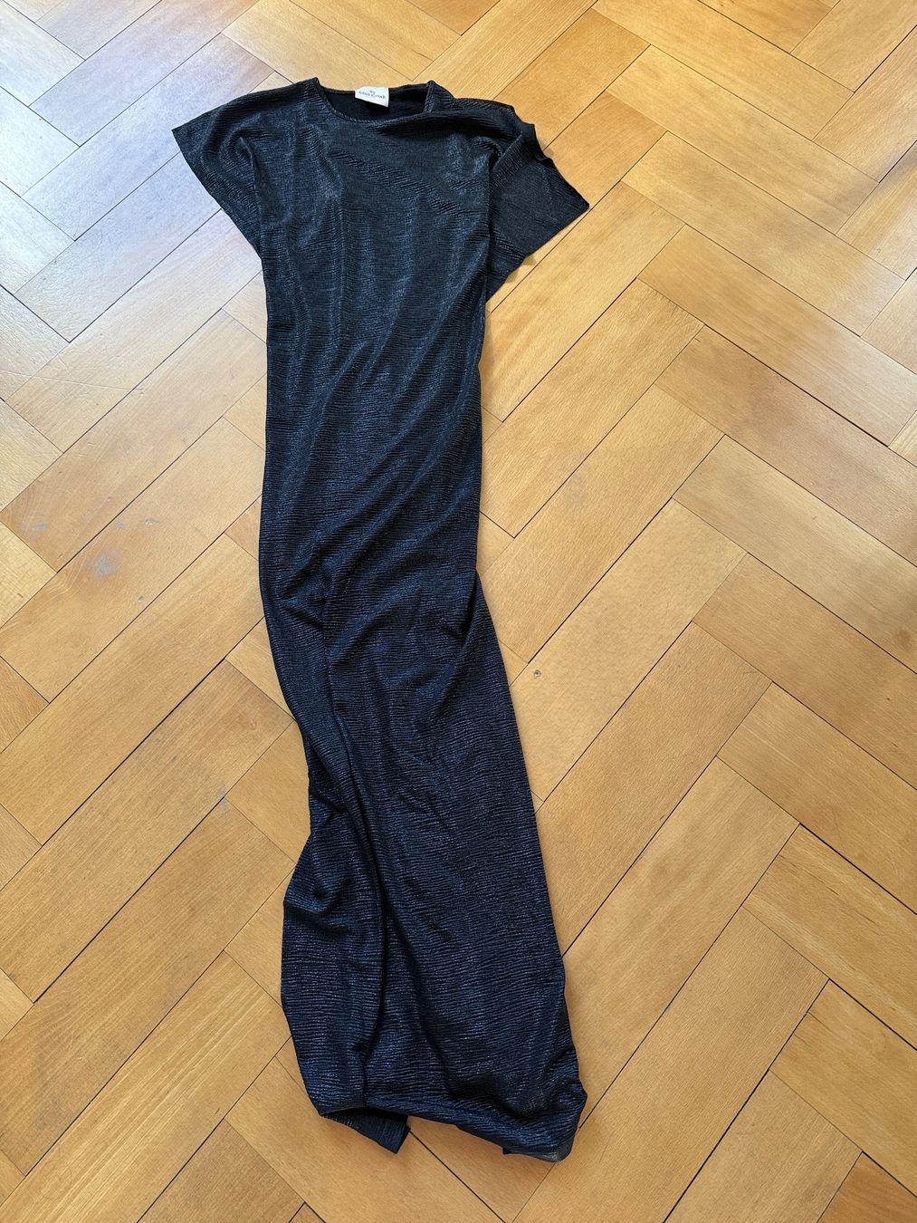 Vestiti: Maxikleid & Ledergürtel von Ezgi Cinar – Nuovo (secondo la descrizione) da Zürich venduto da Natwyzh 4