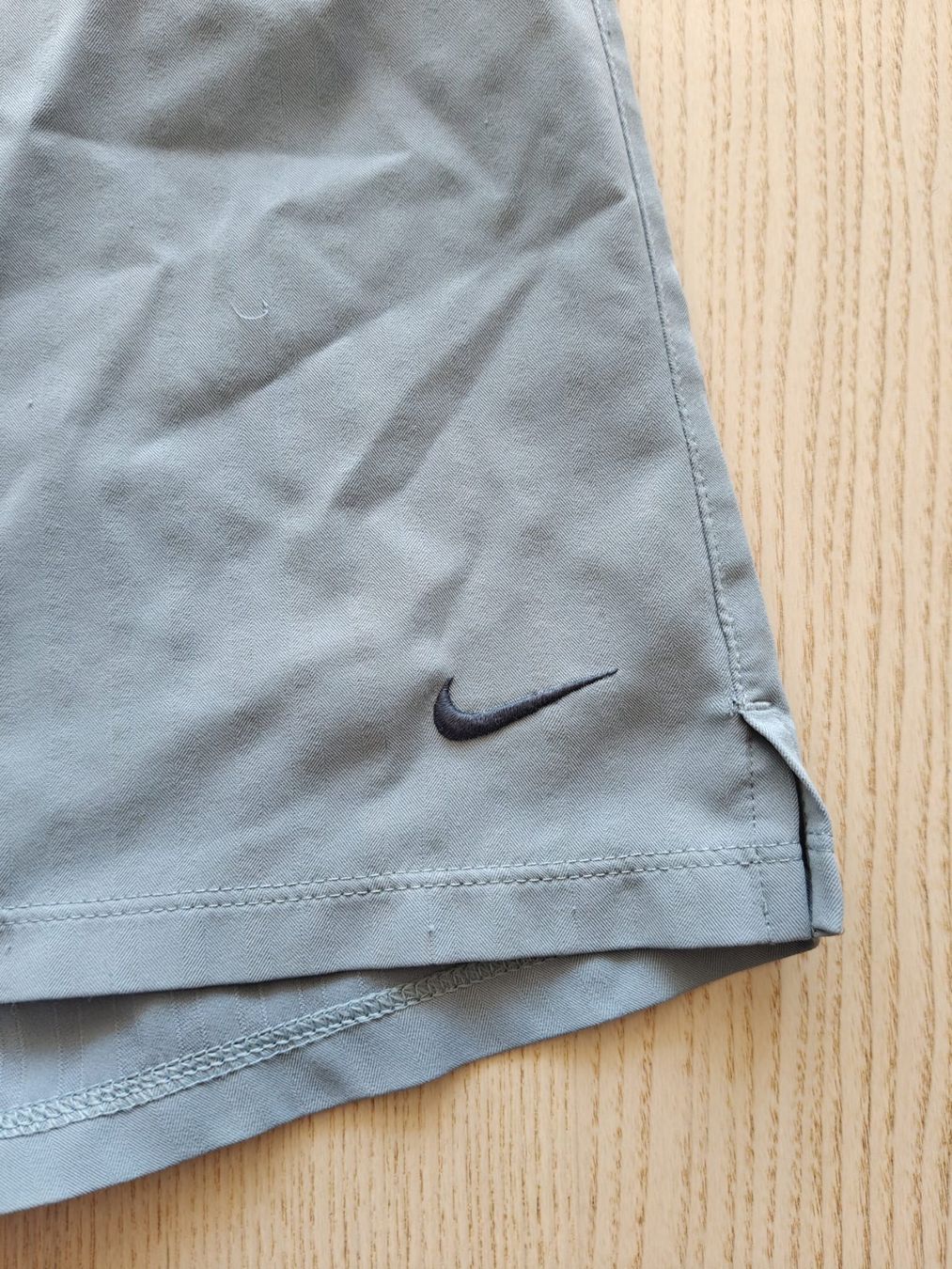 Nike Hosen: Vintage Nike Shorts – Gebraucht aus Bern von tingu 1