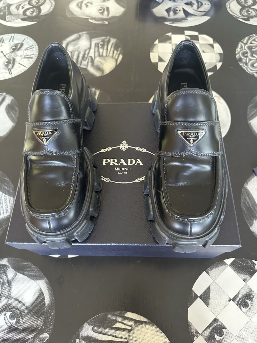Prada Scarpe da uomo: Prada Monolith Loafers 44/10.5 – Usato da Büttenhardt venduto da Kaiber99