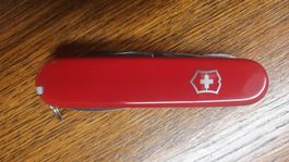 3 Victorinox Sackmesser OFFICIER SUISSE, Fa. AMAG und FENDT