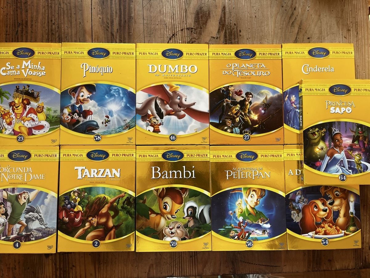 Tutti i DVDs: 11 Disney Klassiker DVDs – Usato da Brugg AG venduto da corkycanada