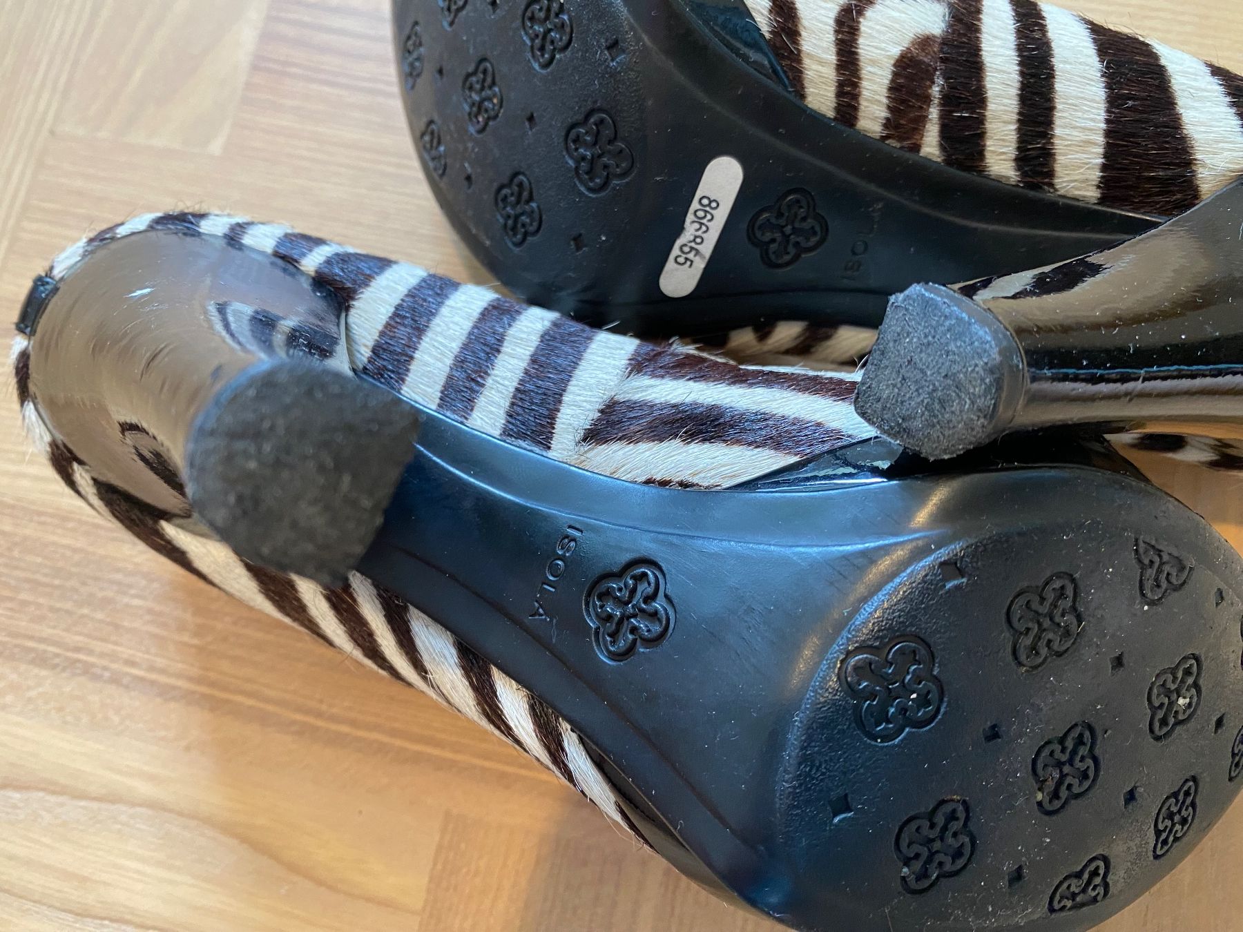 Scarpe da donna: Damenschuhe Pumps Zebra-Muster US Size 6 – Usato da Founex venduto da mpw_62nc 4