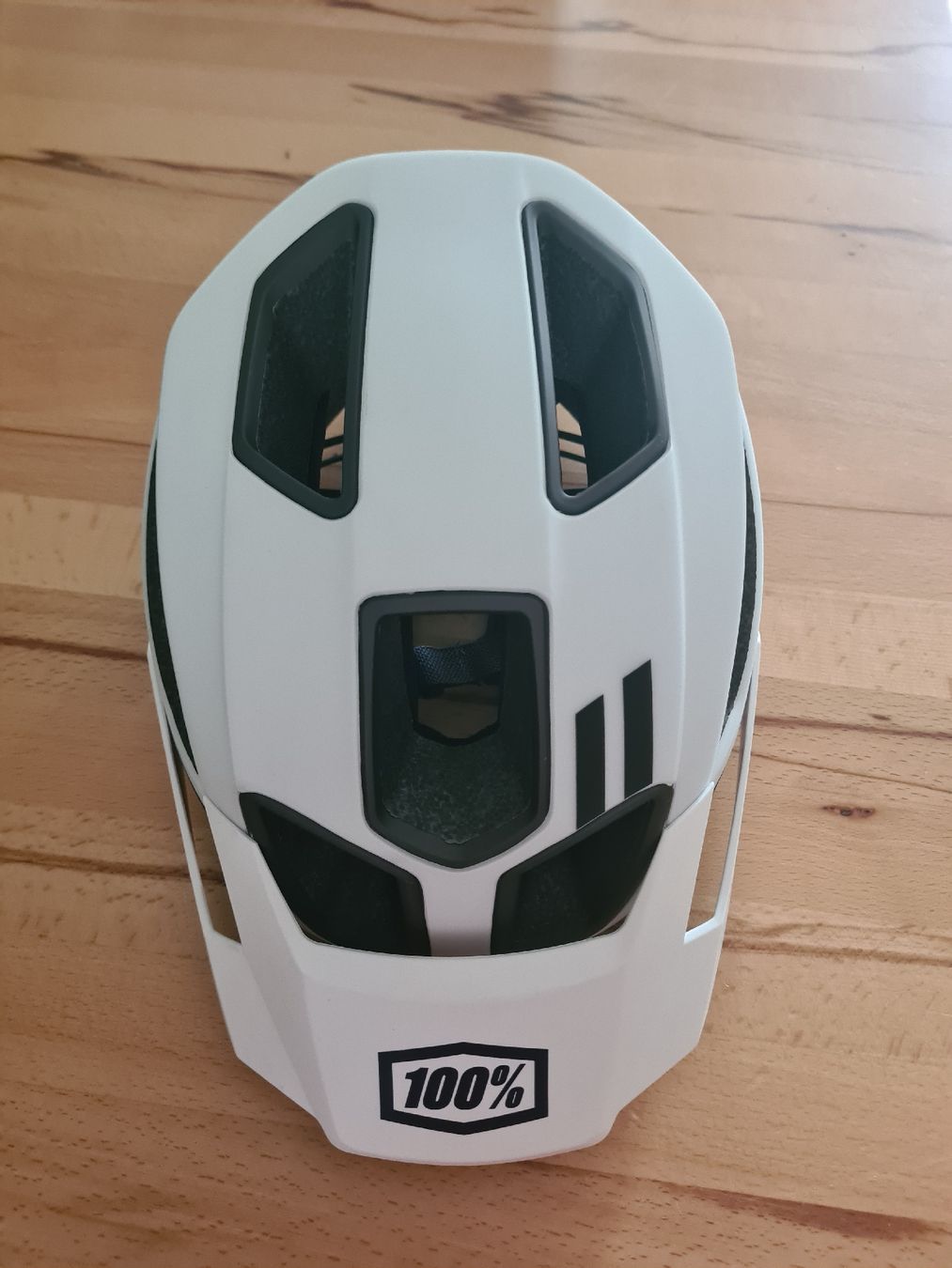 Helme: Velohelm 100% – Neu (gemäss Beschreibung) aus Schlatt ZH von Deiali 1