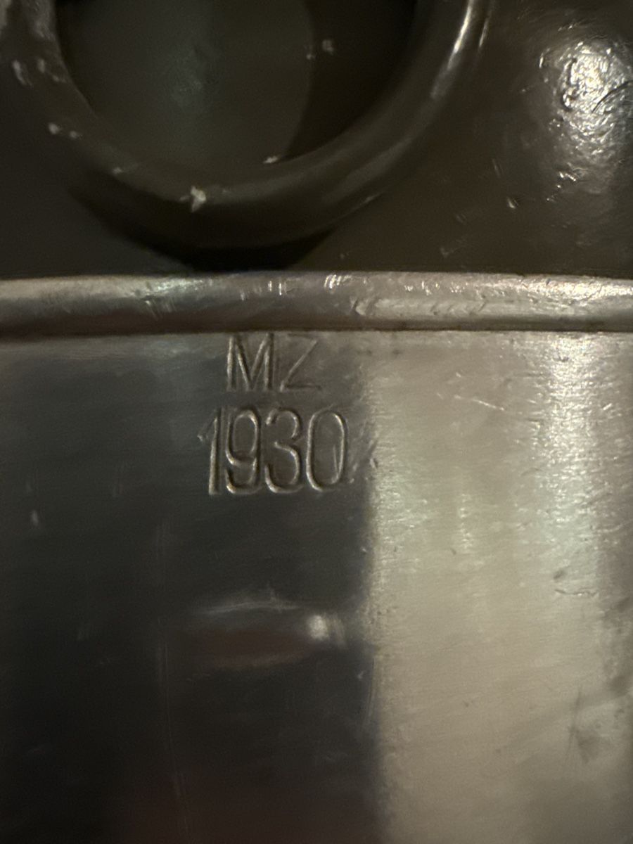Schweizer Armee Attrezzatura & Pezzi di ricambio: Militär Feldflasche MZ 1930 – Usato da Grub AR venduto da sam_rq67 2
