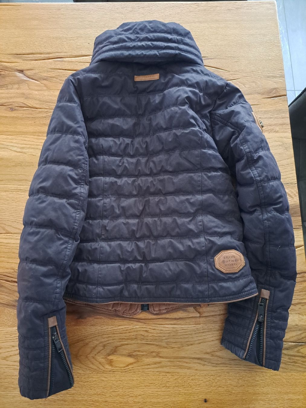 Naketano Giacche: Winterjacke Naketano XS – Usato da Muri AG venduto da ClaudiaK91 2