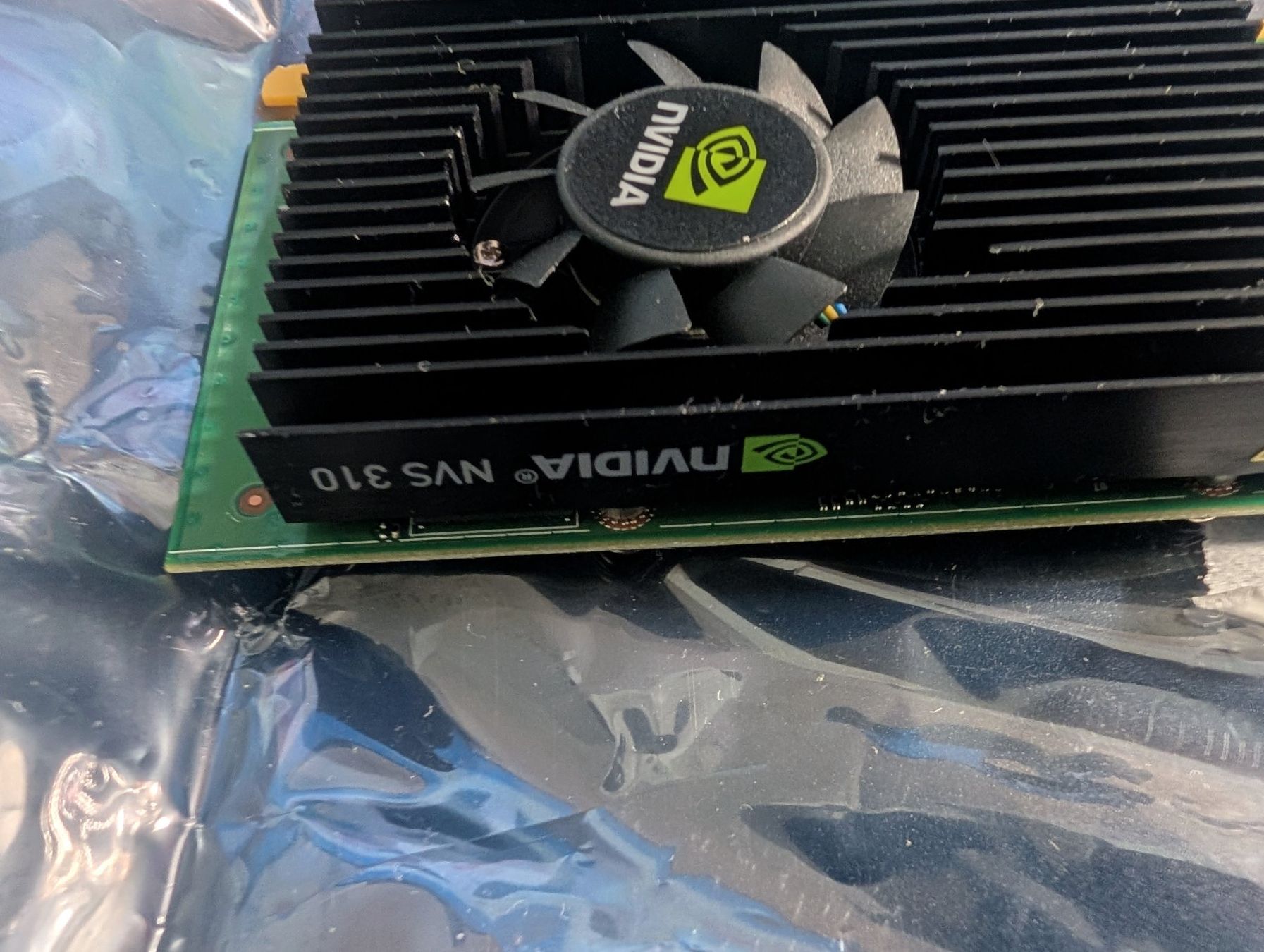 Nvidia Grafikkarten: Nvidia NVS 310 512 GB RAM Blech lang – Gebraucht aus Stans von Magas 1