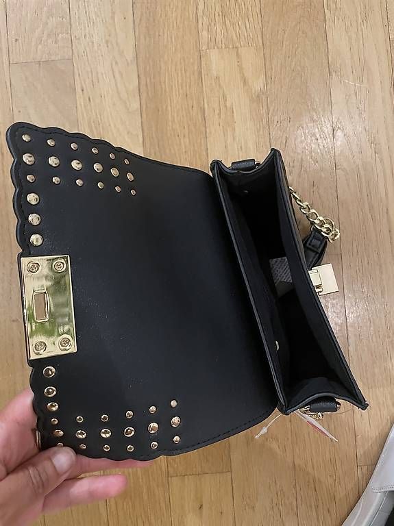 Sacs femmes: Kleine Tasche - Neu – D'occasion à Bern par francesca35 2