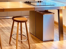 Poubelle 2 compartiments bulthaup B2 acier inox noyer massif