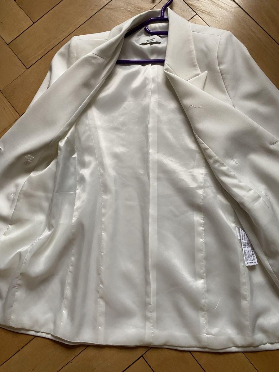 Pull&Bear Giacche: Wunderschöner langer Blazer, creamfarbig – Usato da Zürich venduto da fantasia69 4