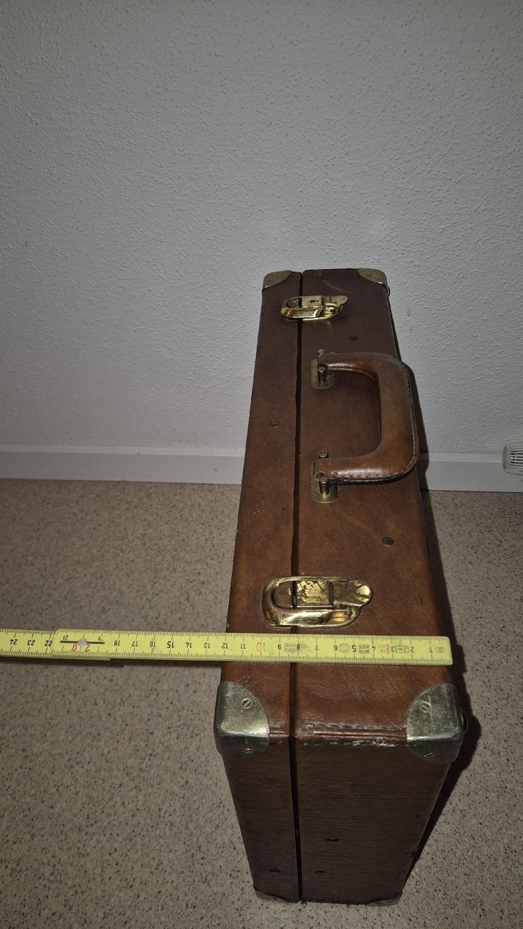 Valises de voyage: vintage Werkzeugkoffer – D'occasion à Buchs AG par EasyPeasy 1
