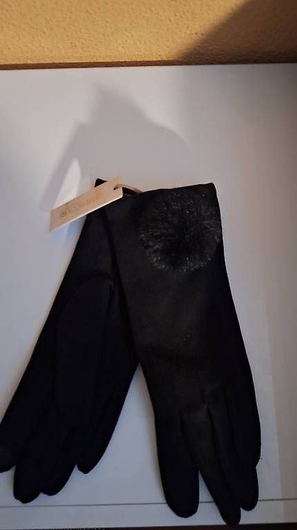 Gants & mitaines : Damenhandschuhe – D'occasion à Dintikon par lec_89sx 1