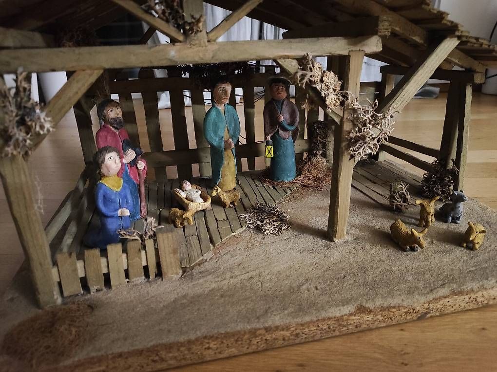 Tutte le decorazioni: Rustikale handg. Weihnachtsgrippe Grippenfiguren – Usato da Binningen venduto da x-lemming