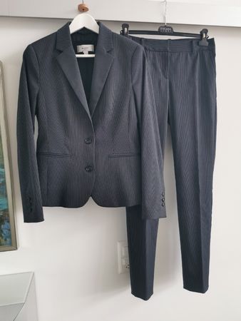 Mango Hosenanzug, Gr. 36, Marinenblau gestreift - Top