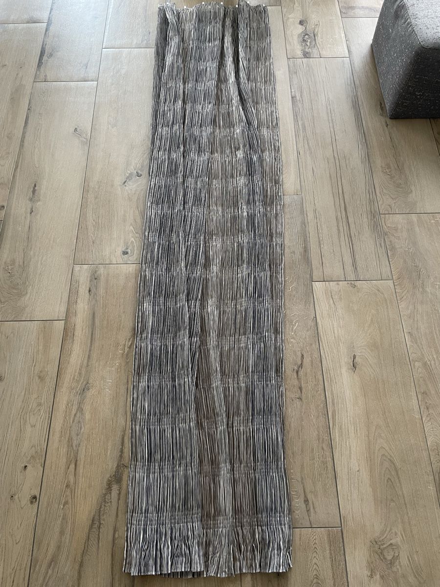 Vorhänge: 2x Decko- Vorhänge Masse 248x120cm – Gebraucht aus Uznach von Player6 1