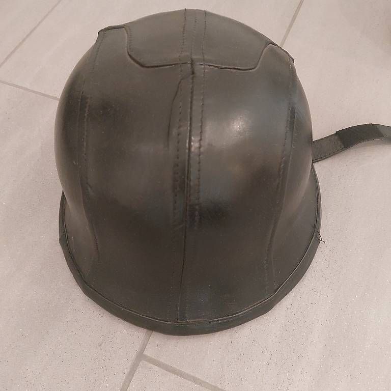 Helme & Visiere: Helm – Gebraucht aus Bellikon von Anithom 2