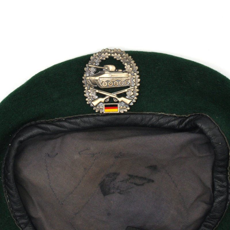 Copricapi, berretti & cappellini: Barett Panzergrenadiere Bundeswehr – Usato da Uerkheim venduto da fabulafero 1