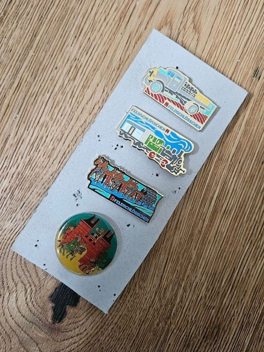 Feldschlösschen Plaquettes & Badges: Feldschlösschen Pin – D'occasion à Bern par Respirit 2
