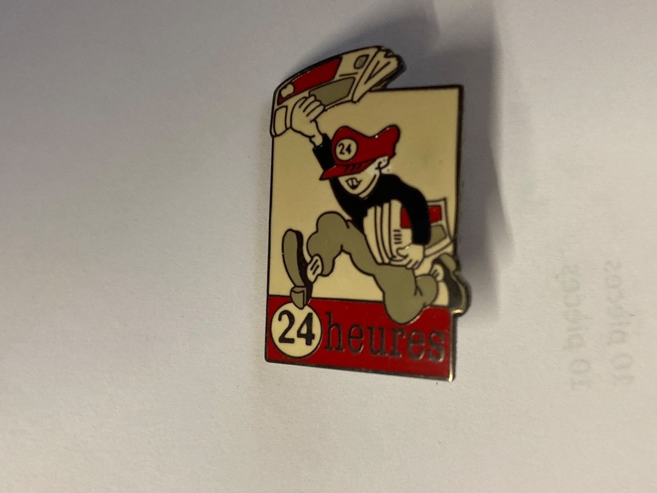 Placchette & Badge: Pin's 24 Heures - Collector – Usato da Le Brassus venduto da cinema13