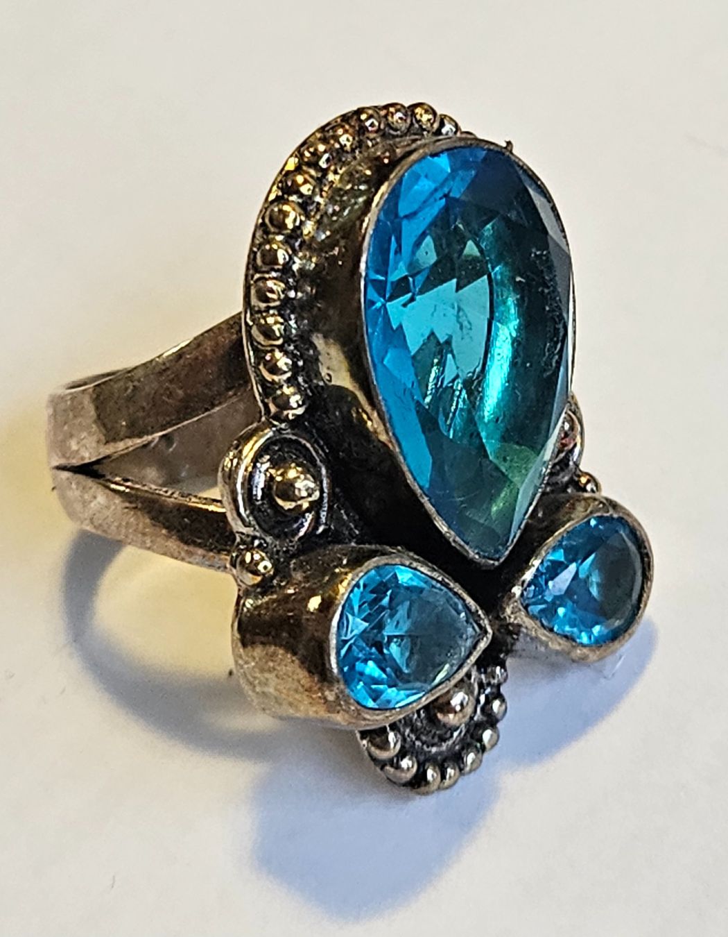 Anelli: Silberschmuck Ring mit blauen Steinen Grösse 54 – Nuovo (secondo la descrizione) da Zürich venduto da Bieter04 2