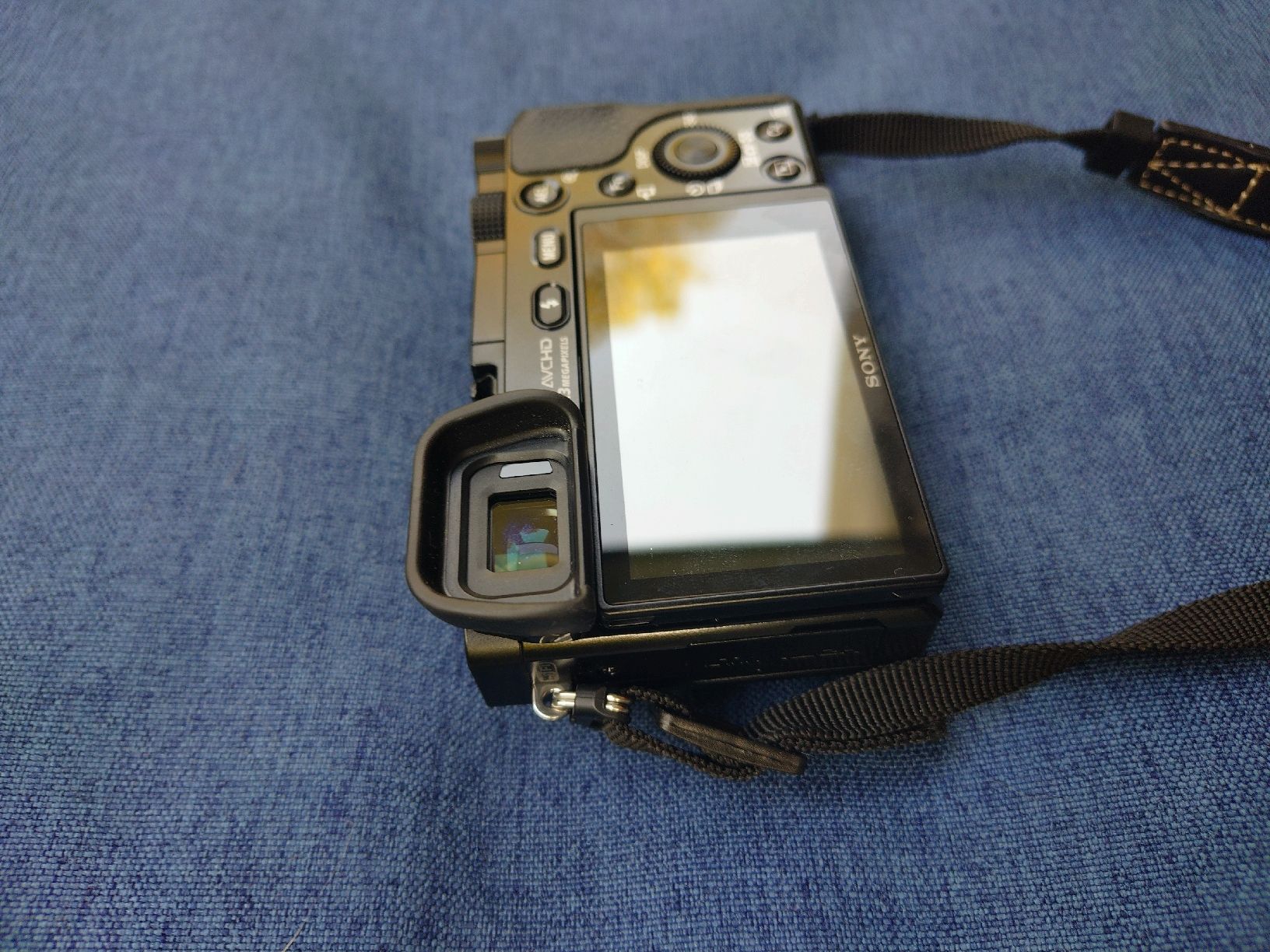 Sony Appareil photo: Sony a6000 (defekt) – Défectueux à Chur par SwissChickn6 1