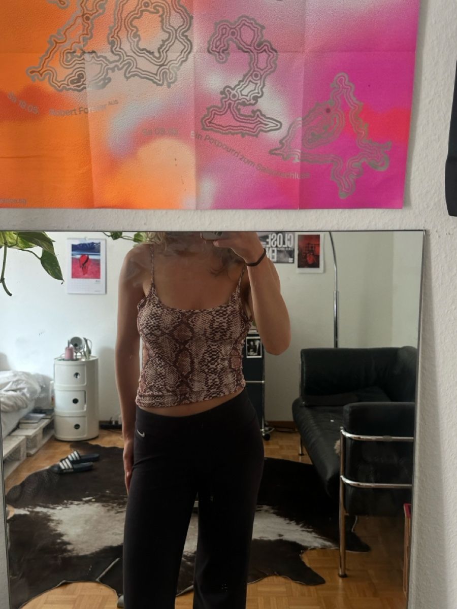 Tops: schlangen muster top  – Neuf (Voir description) à Zürich par liv_e