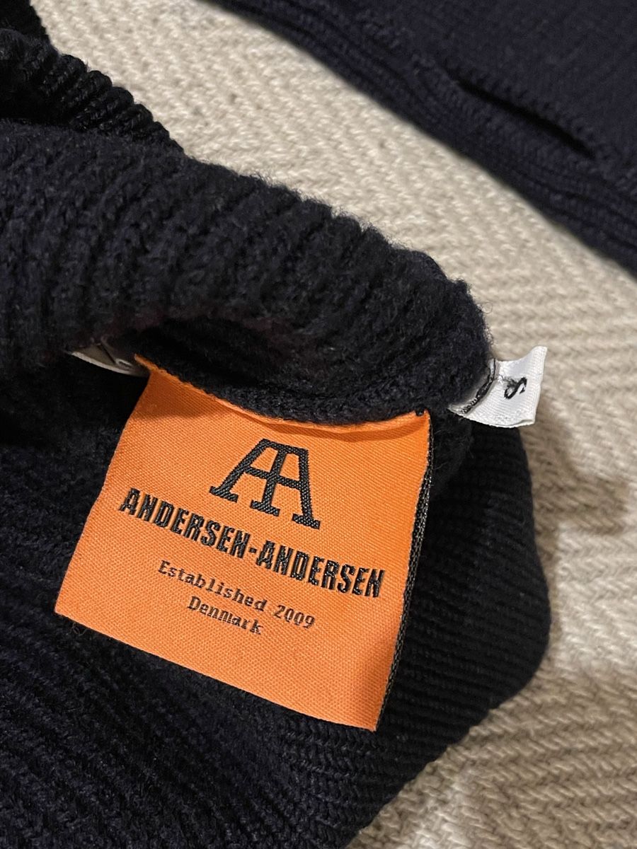 Maglioni & Felpe: Andersen-Andersen, wool Turtleneck navy blue, size S – Usato da Chêne-Bougeries venduto da JK.Huysmans 3