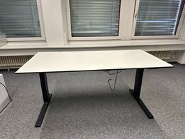 Stehschreibtisch höhenverstellbar weiss guter Zustand