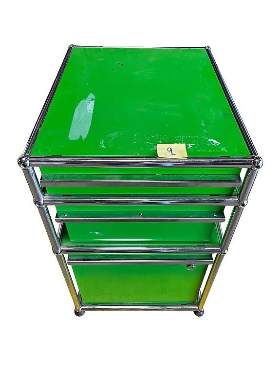 Eléments de bureau: USM Haller Korpus / Element  Grün mit 3 Schubladen – D'occasion à Bottmingen par lia_pf9x