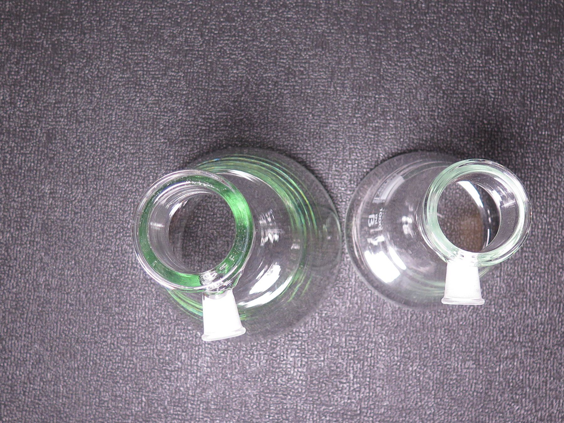 Altro in Stoviglie & Bicchieri: 2000ml + 1000ml Vakuum-Saugflaschen – Usato da Basel venduto da Deko1 3