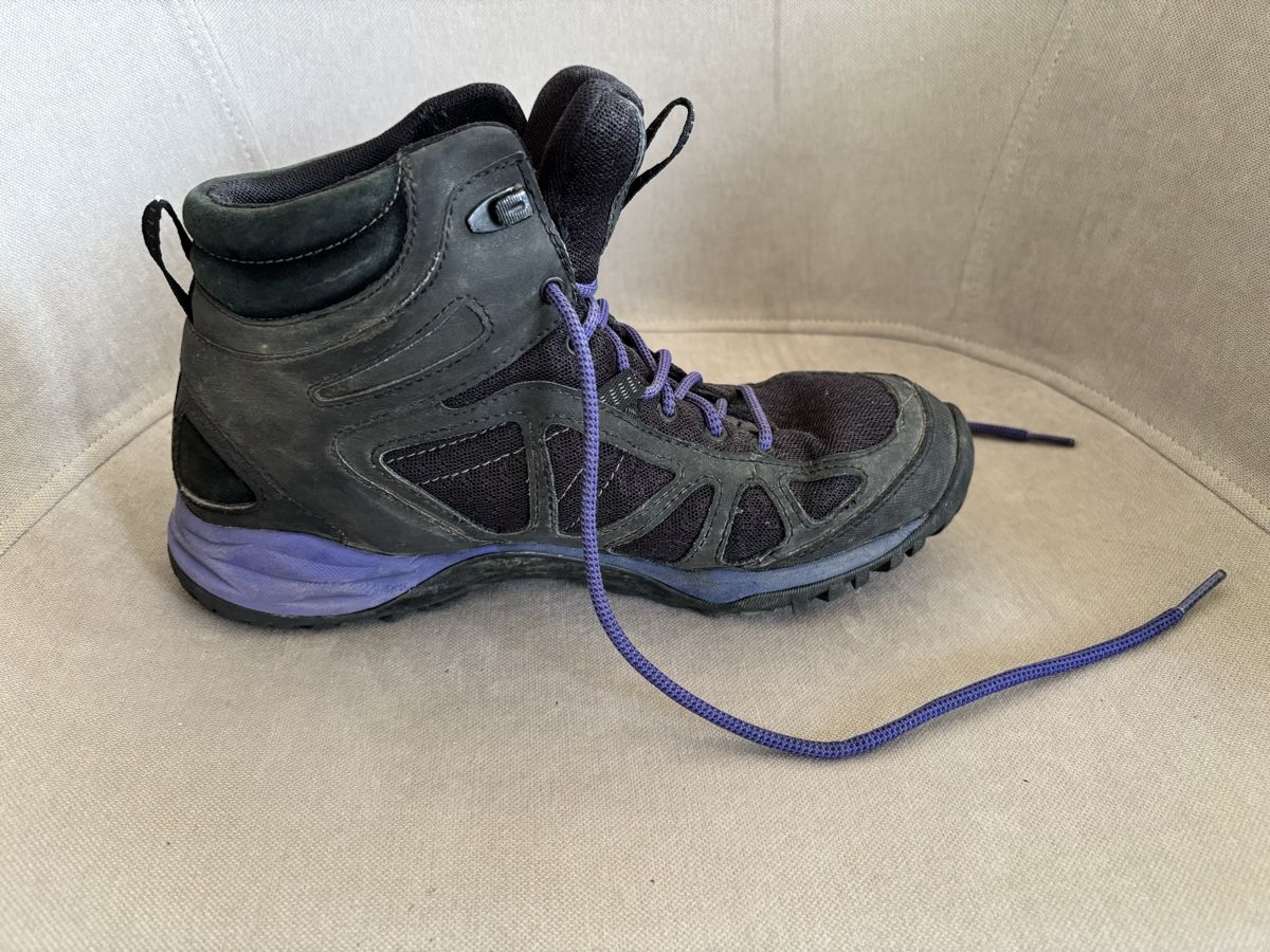 Merrell Scarpe da donna: Merrell Wanderschuhe, Gr. 40 – Usato da Seengen venduto da Jeanine85 4