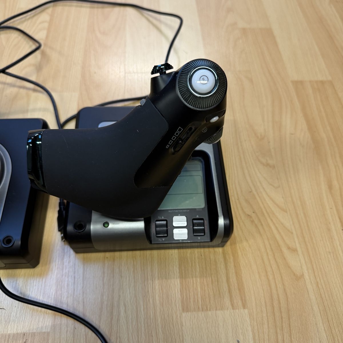 Logitech Controller: Logitech X52 Professional HOTAS Joystick gebraucht – Usato da Thun venduto da BanjoDan 2