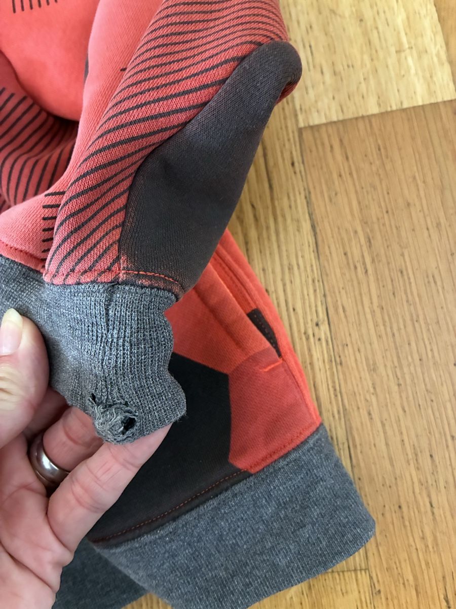 Nike Giacche & Cappotti: Sweatjacke Gr. 122, Nike – Usato da richterswil venduto da lunamarie001 2