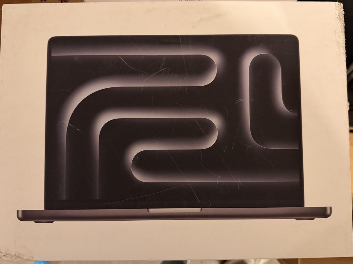 Apple Notebook: AppleMacBook Pro 2024 – Nuovo (secondo la descrizione) da Lyss venduto da flow_wolf 2