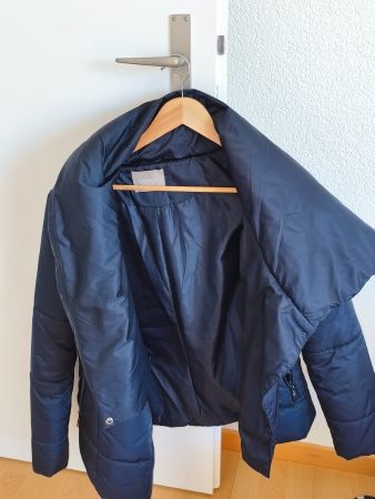 Dunkelblaue Winterjacke von Orsay, Grösse 36/S,