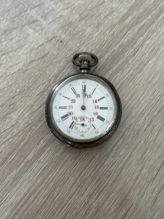 Montre Gousset Ancienne En Argent – À Réviser Ou Pour Pièces | Objet De Collection Vintage