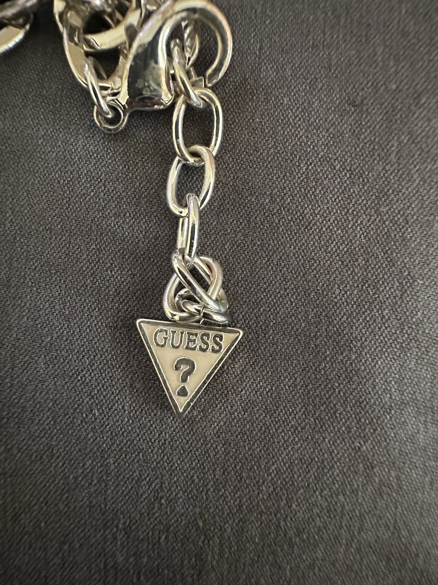 Bracciali & Braccialetti: Guess Damen Armband mit Herzanhänger – Usato da Uster venduto da sus_s85n 3