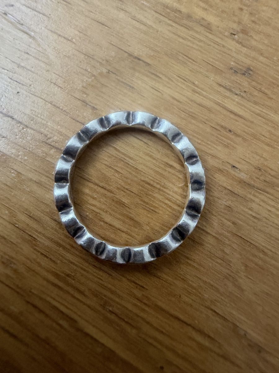 Pandora Anelli: Silberring von Pandora, filigranes Design – Usato da Richterswil venduto da cob_f6jl 2