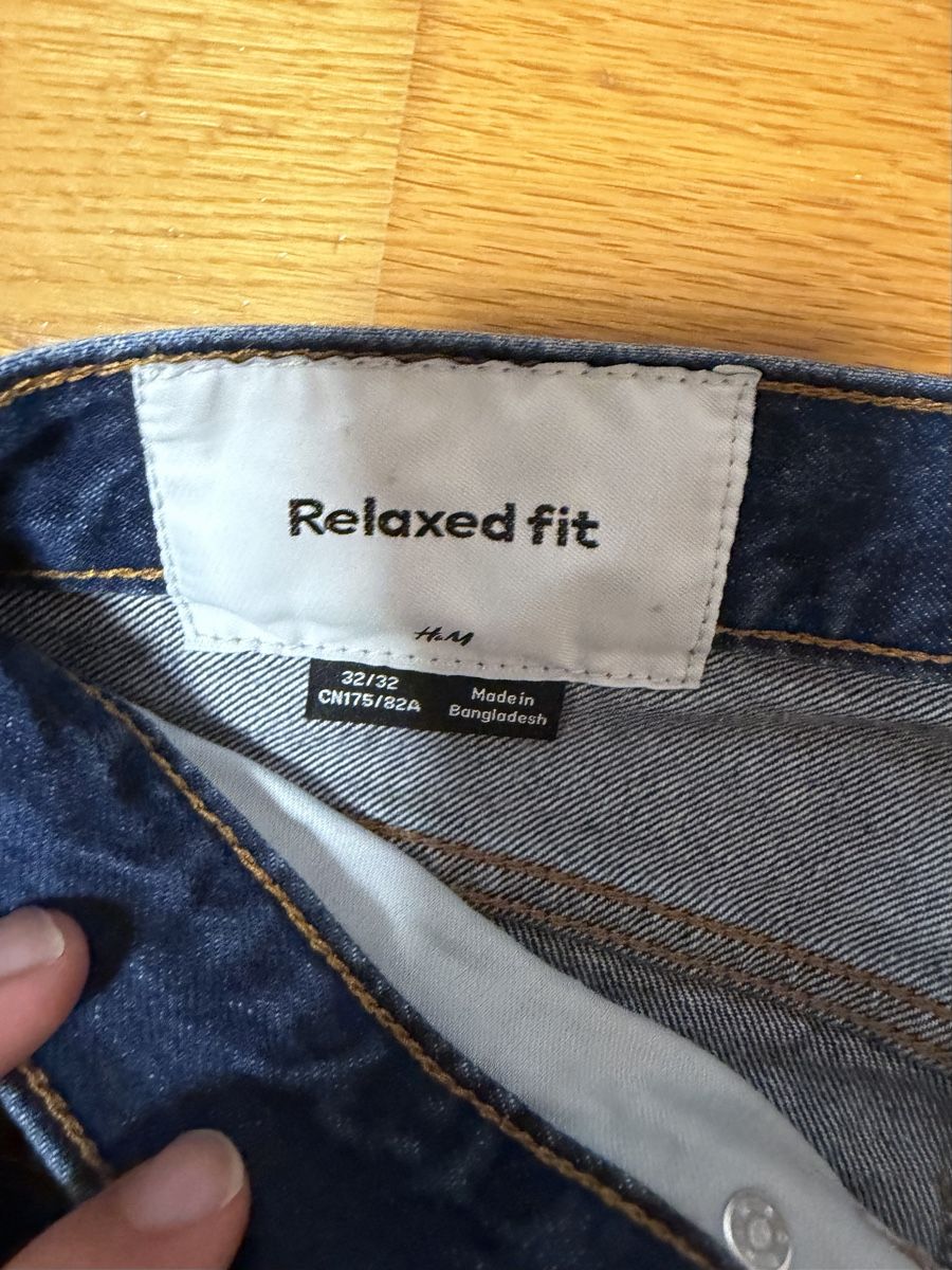 H&M Jeans: H&M Relaxed Fit Jeans Grösse 32/32 – Usato da Möhlin venduto da romano19 1