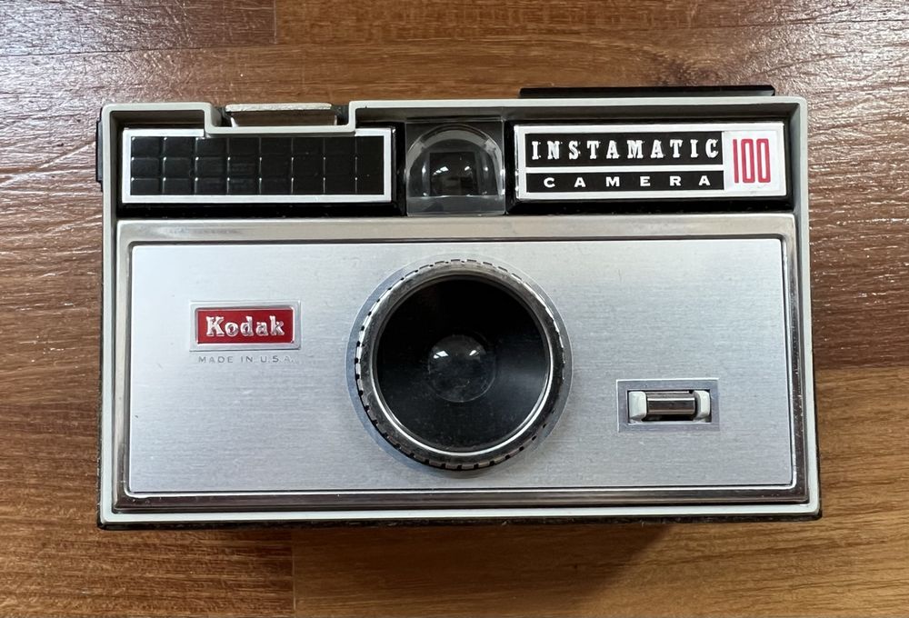 Kamera - Kodak - Instamatic 100 1