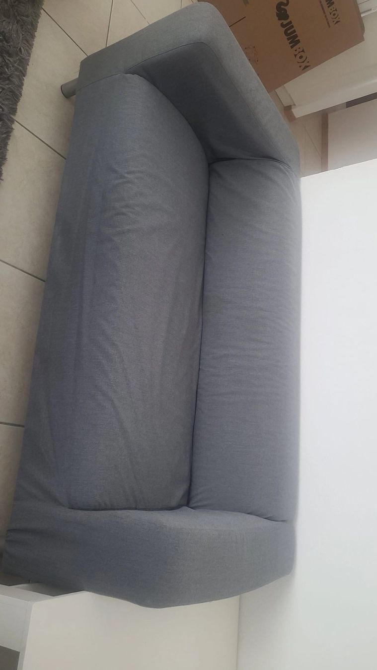 Sofas: canapé – D'occasion à Fribourg par chi_c2by 2