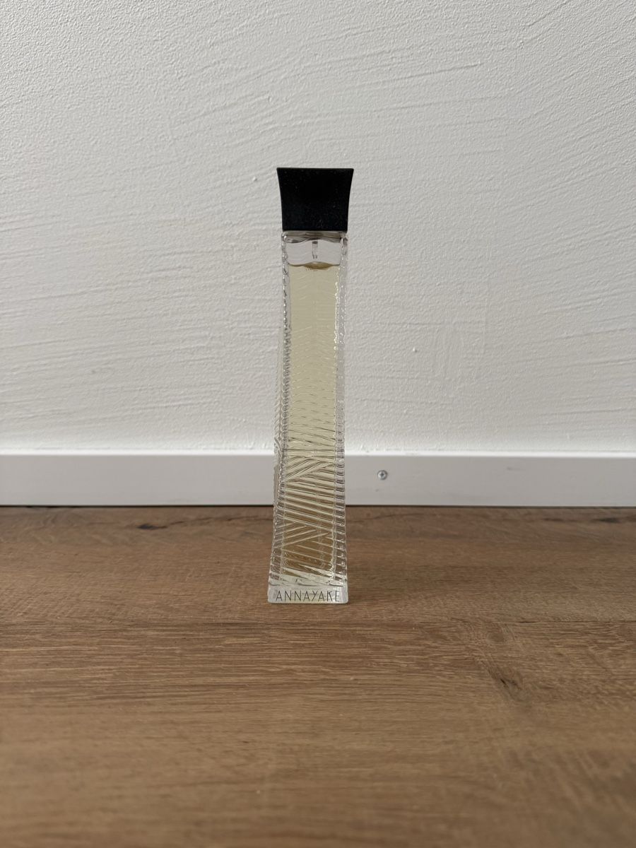 Profumi & Eau de Toilette: ANNAYALE Parfum – Usato da Lupsingen venduto da tike47