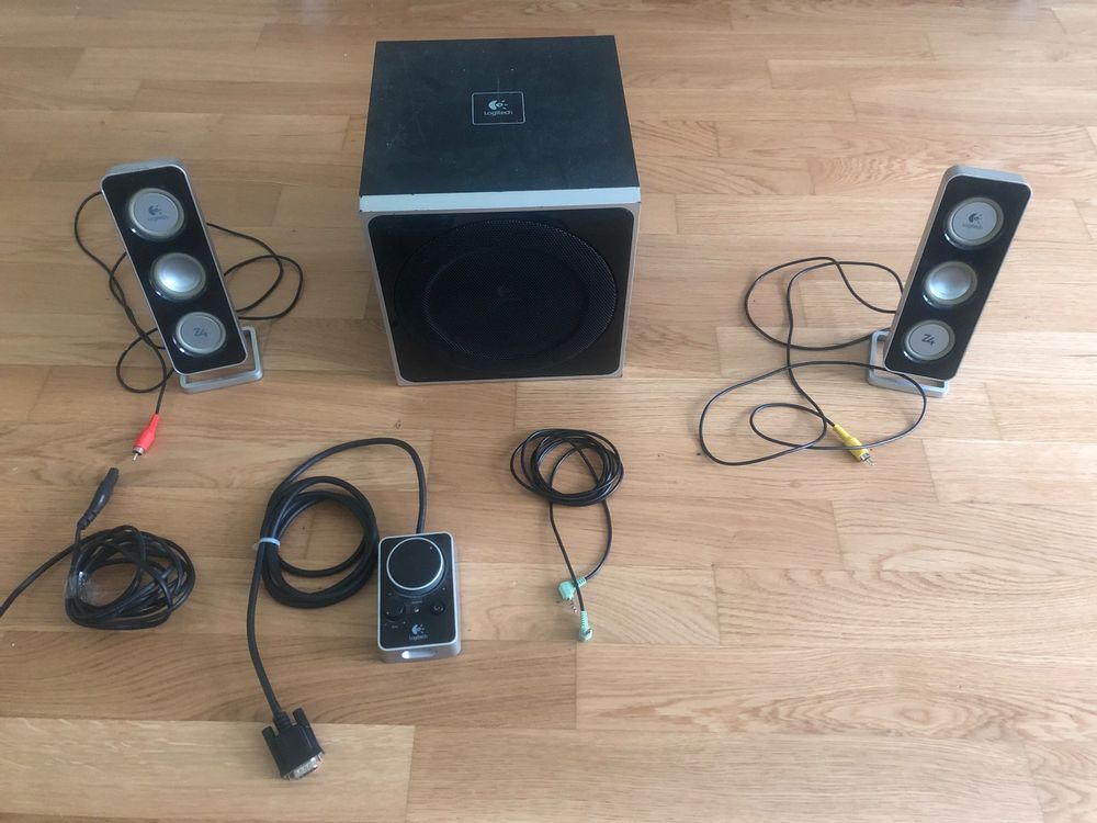 Logitech Z4 Soundsystem (Gebraucht) in Luzern für CHF 21 – mit ...