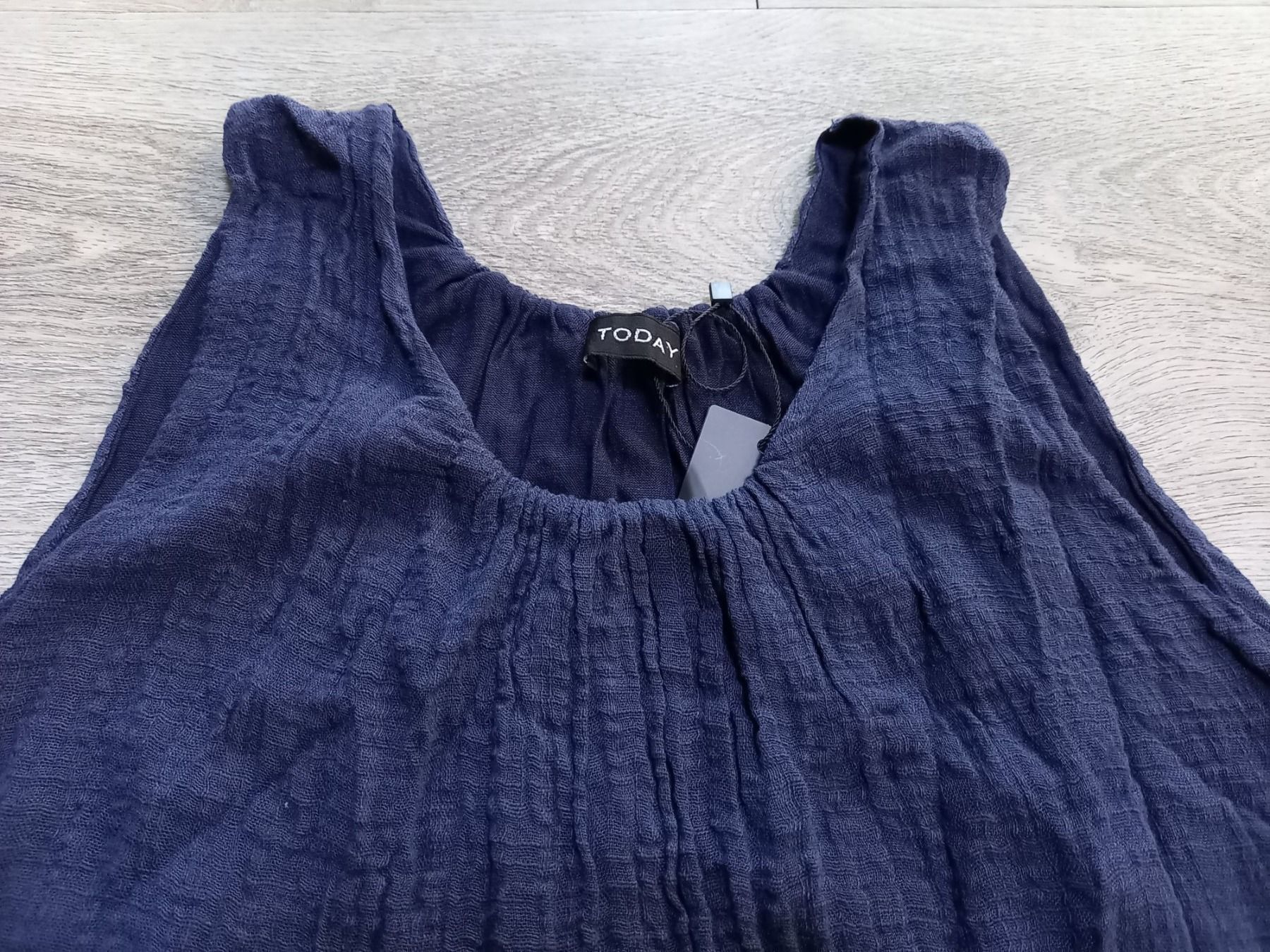 Tops: Neues Top   M – D'occasion à Bätterkinden par Elefantenzoo 1