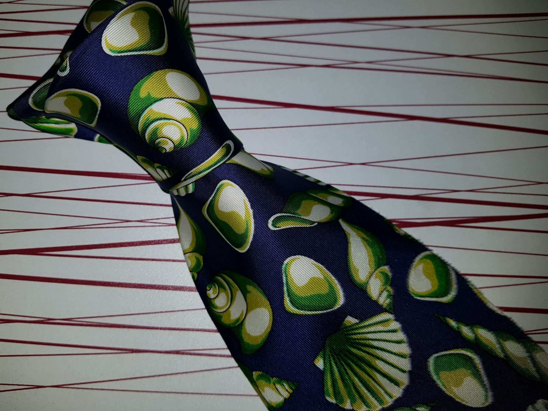 Moschino Krawatten: Cravate en soie / Seiden Krawatte MOSCHINO – Gebraucht aus Cossonay-ville von Super-Price-Quality