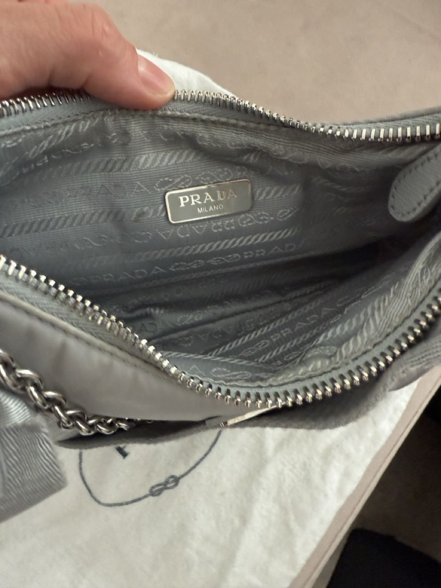 Prada Sacs femmes: Prada tasche – D'occasion à Basel par cam_q5wk 4