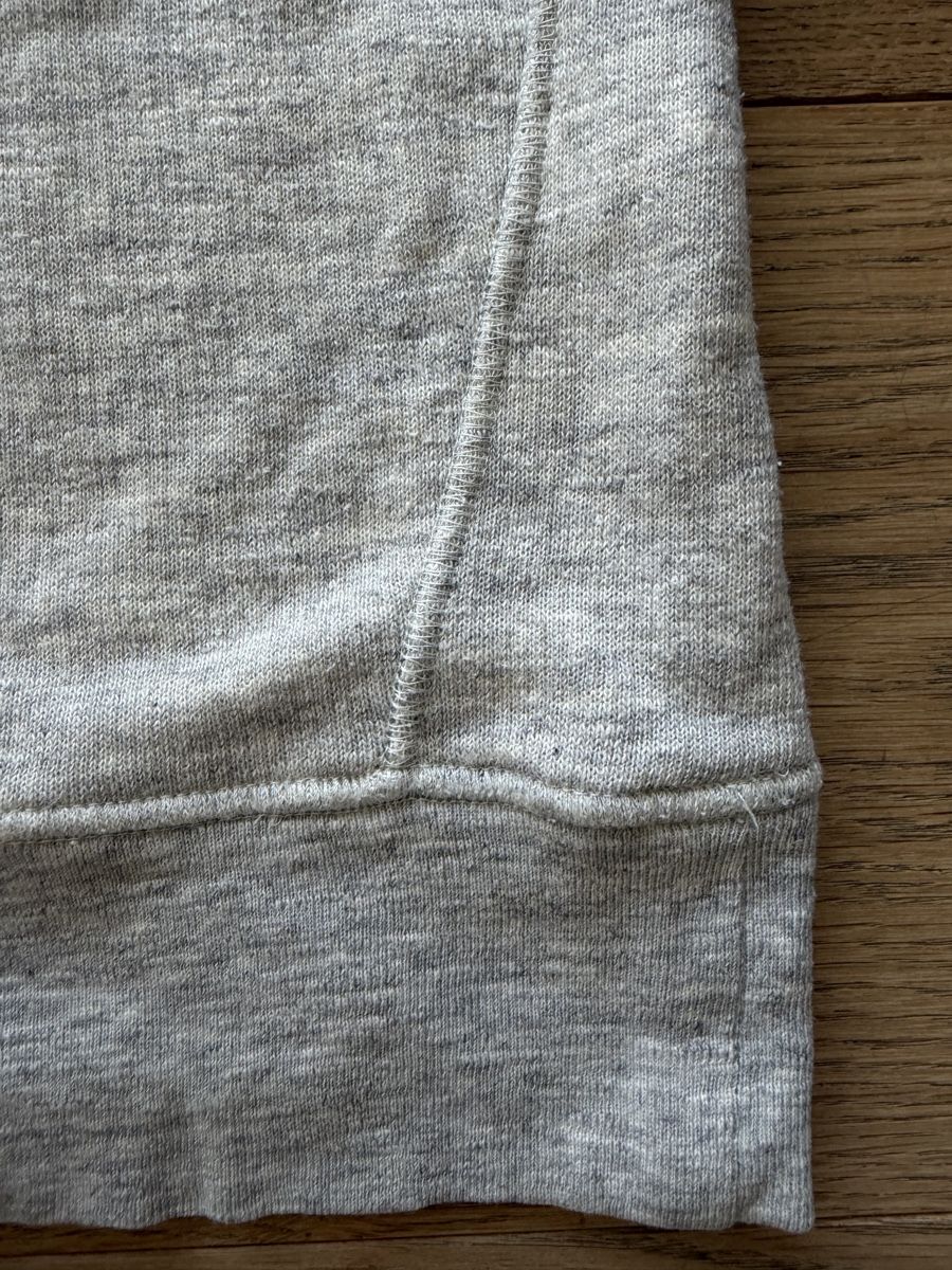 Sandro T-shirt: Sandro T-Shirt (wie kurzarm Pulli) – Usato da Zürich venduto da z00mie 4