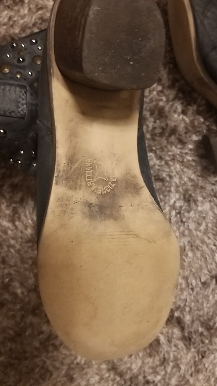 Scarpe da donna: Stiefeletten mit Glitzernieten in dunkelblau – Usato da Niederhasli venduto da Goodquality 2