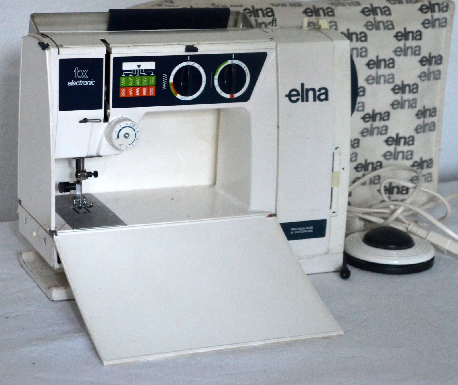 Elna Nähmaschinen: Elna TX Electronic Nähmaschine / Machine à coudre – Defekt aus Collonges von arashee 2