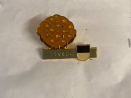 Pin's de Fribourg avec pain d'anis - souvenir