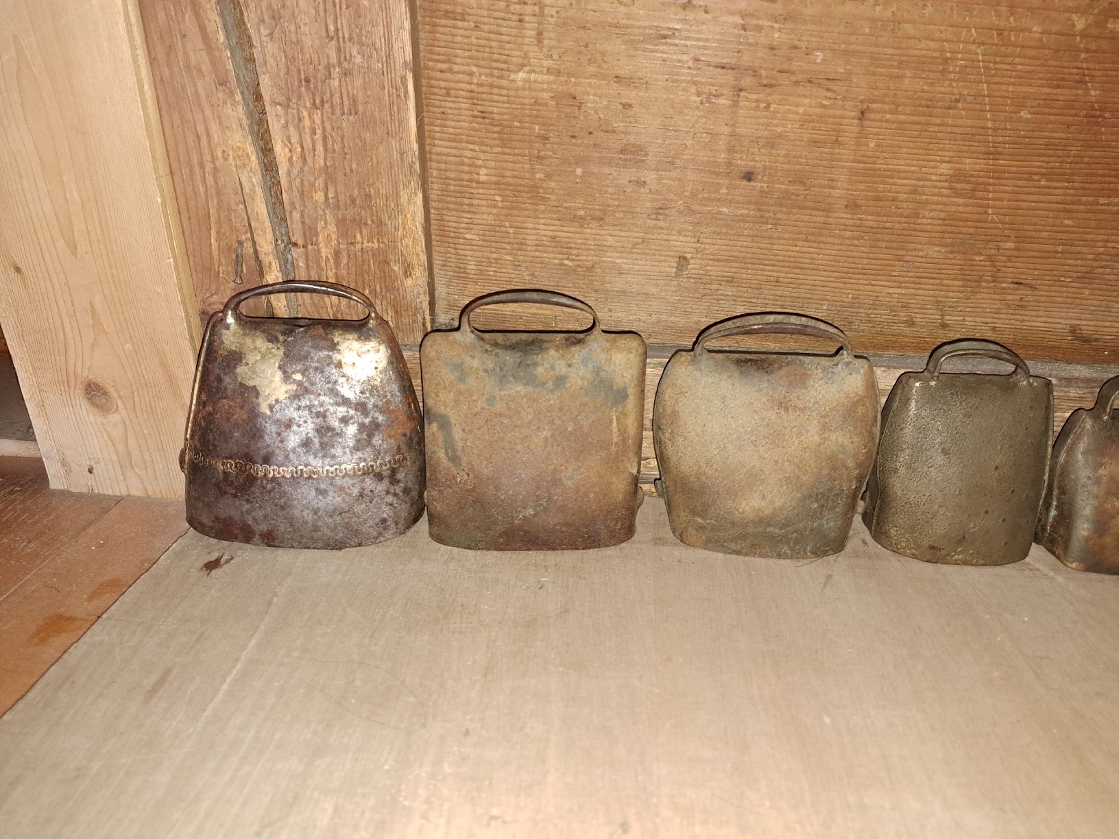 Glocken & Treicheln: Kuhglocken Set 12 Stk. verschiedene Grössen  – Gebraucht aus Egg (Flawil) von Tuli_pan72 1